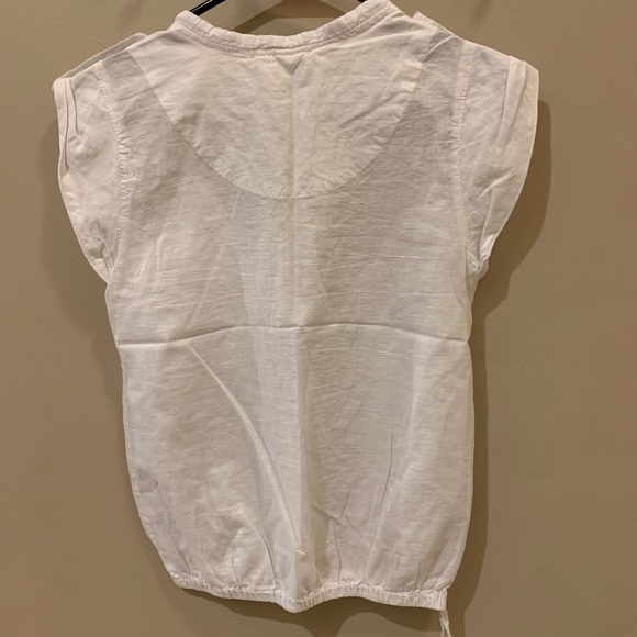 Light summer top - Picture 3 of 4